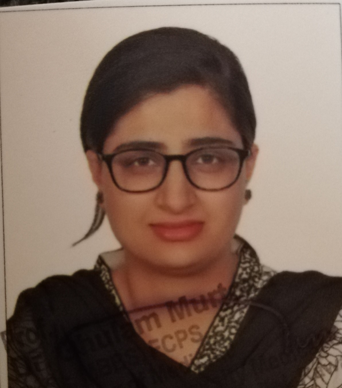Dr. Mehwish Amin